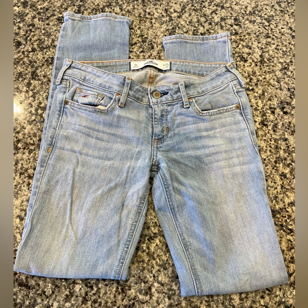 👖 Womens Hollister light wash skinny jeans 25w/31L